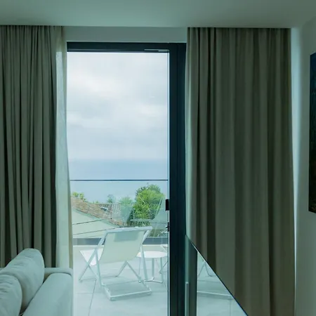 Idonea 4* Ponta Garca